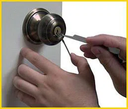 Metro Locksmith Services Butler, WI 262-238-3013 - 6-lock-repair